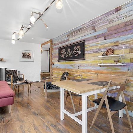 Rustic Retreat In The Center Of Reykjavik Apartment ภายนอก รูปภาพ